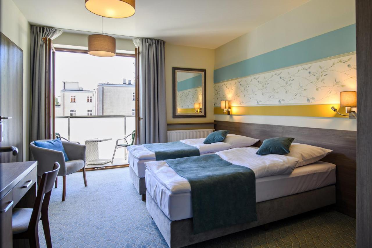 Hotel Brzozowka Busko-Zdrój Esterno foto